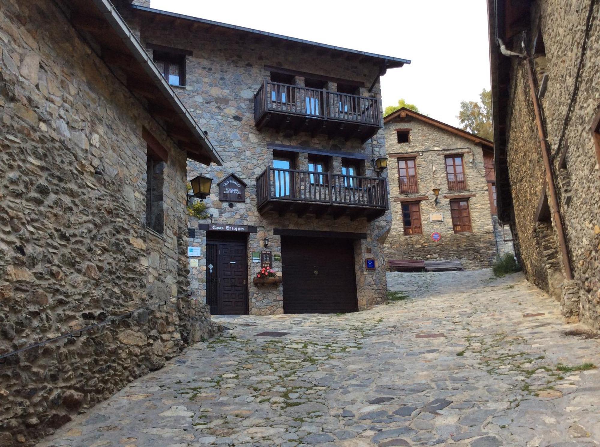 Cases Artigues Os de Civís Exterior foto